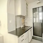 Sevres-Lecourbe Romantic Apartment T2 Paris15